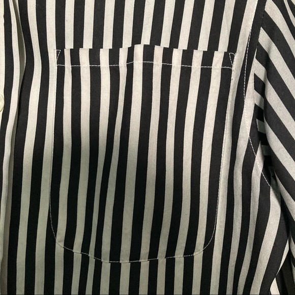 Cream and Black Vertical Striped Silk Blouse - Picture 4 of 4